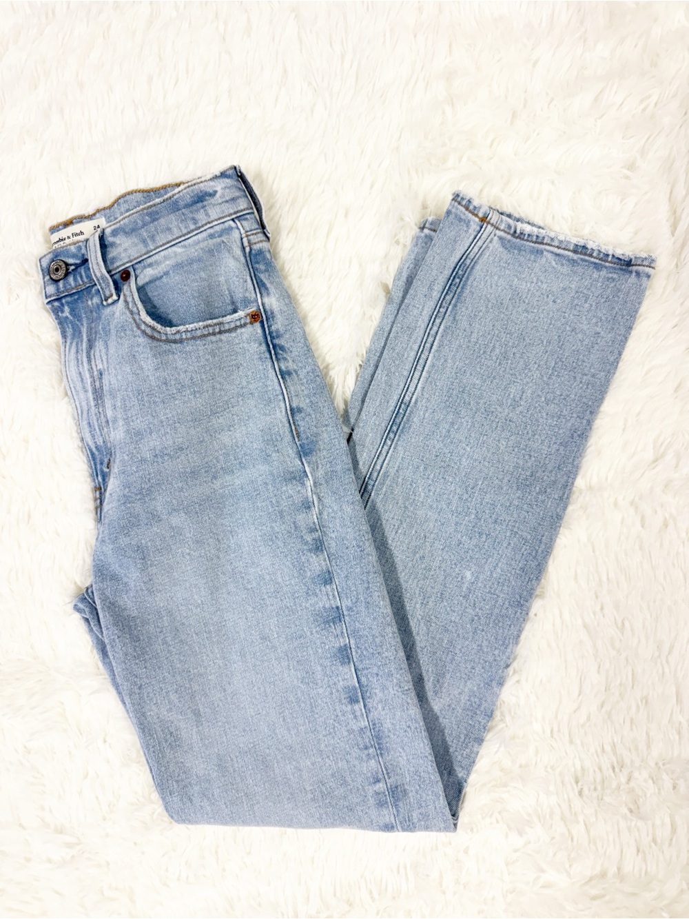 Abercrombie & Fitch Ankle Straight Jeans Size 24 Long Light Wash Ultra High Rise